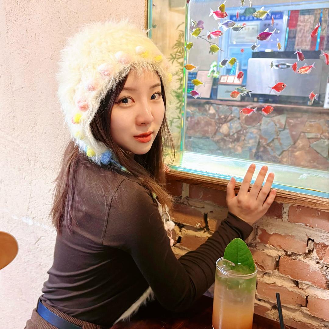 8点被自己美醒