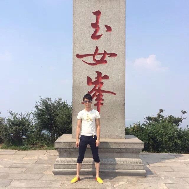 L  I A N G