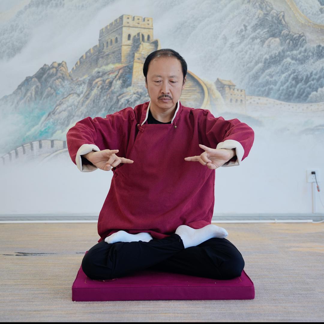 禅定曹冰