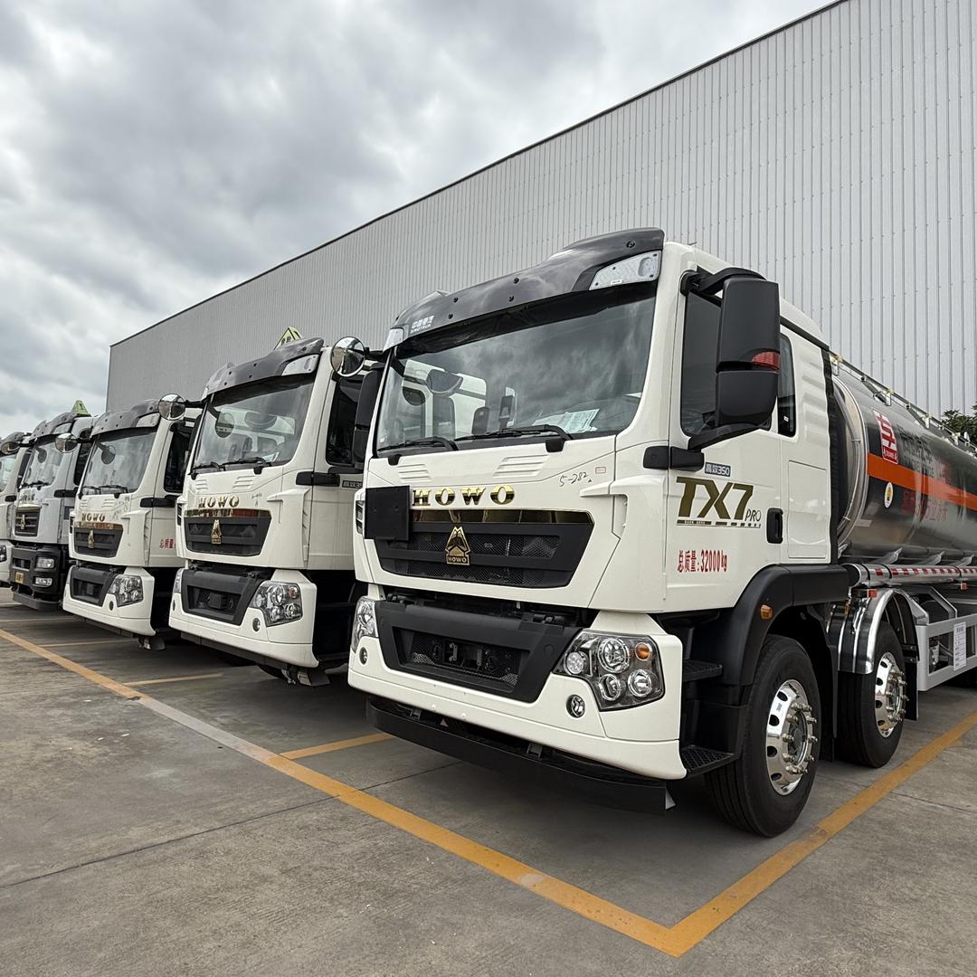 油罐车厂家直销-何薇