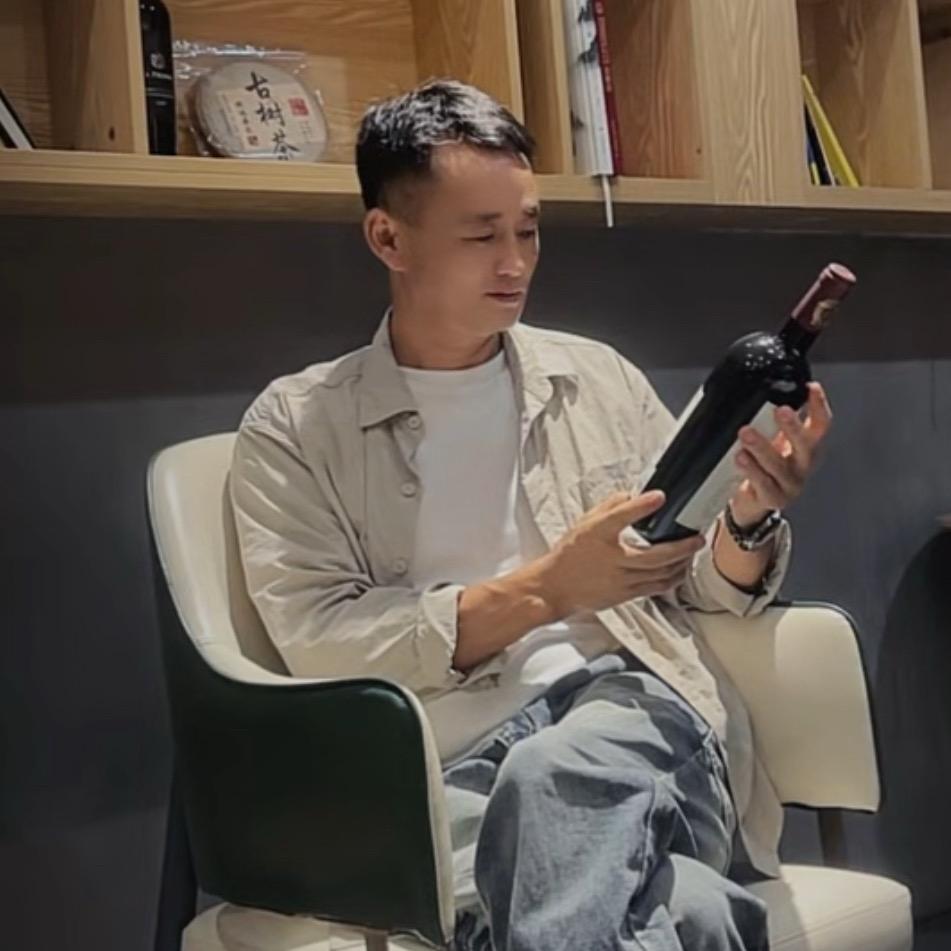 李先生   文化传媒