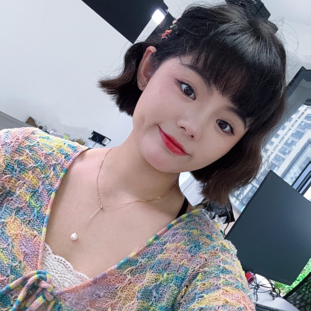 依岚黄金珠宝