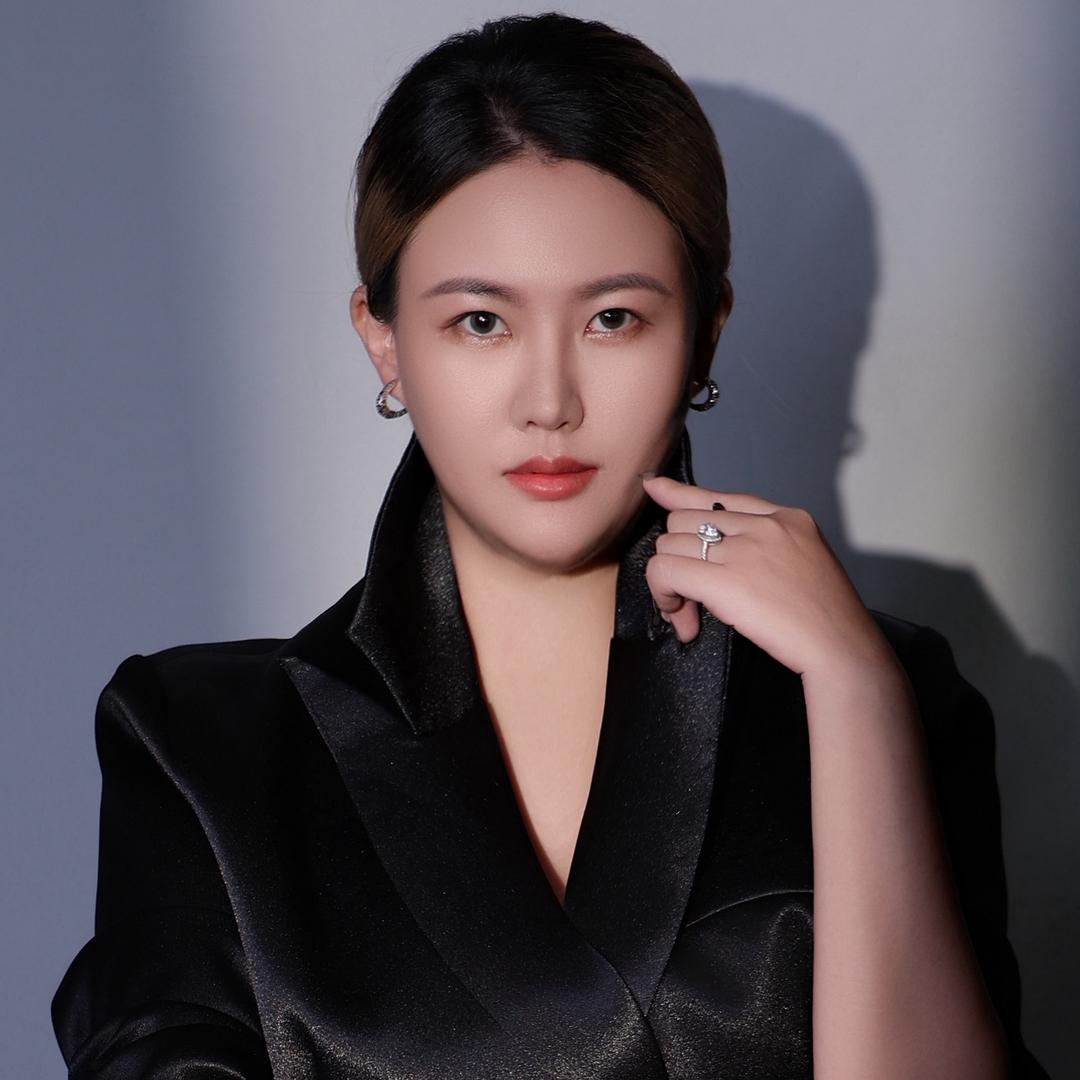 上海纹眉设计师mini