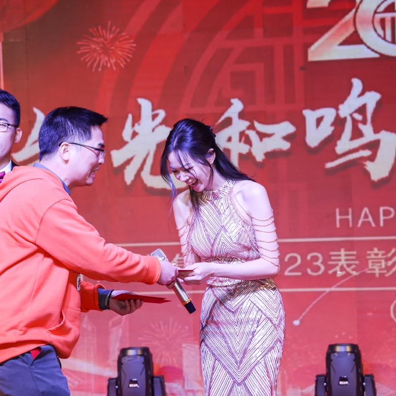 越宏五金塑胶茜宝