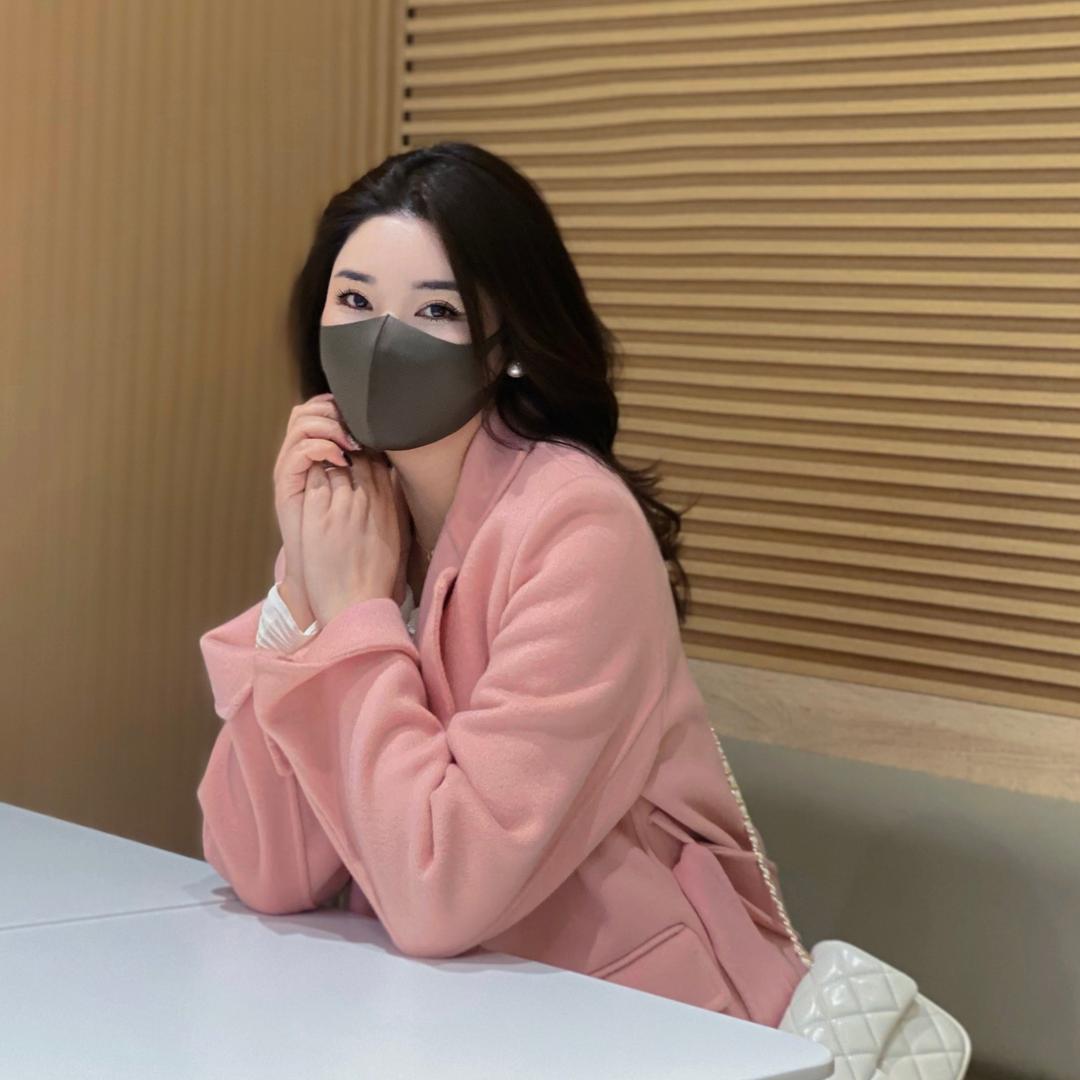 云想衣板娘香香
