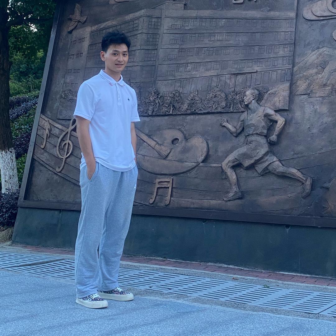 黔南幼专--小亮同学--（大学好物推荐）