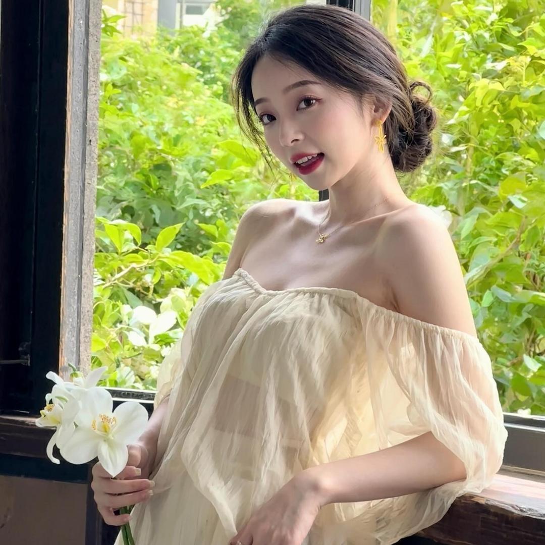 重庆金融小赵