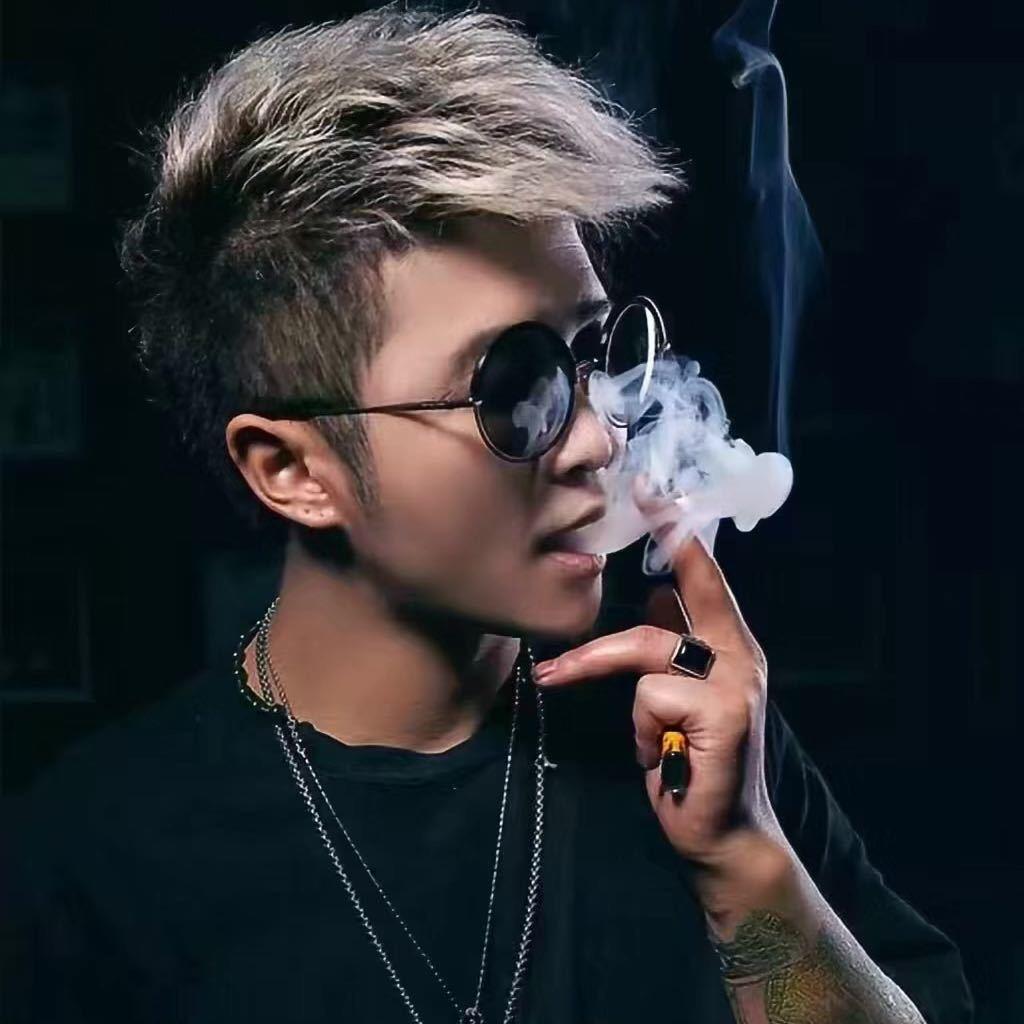 大林哥潮色微潮色沐浴染