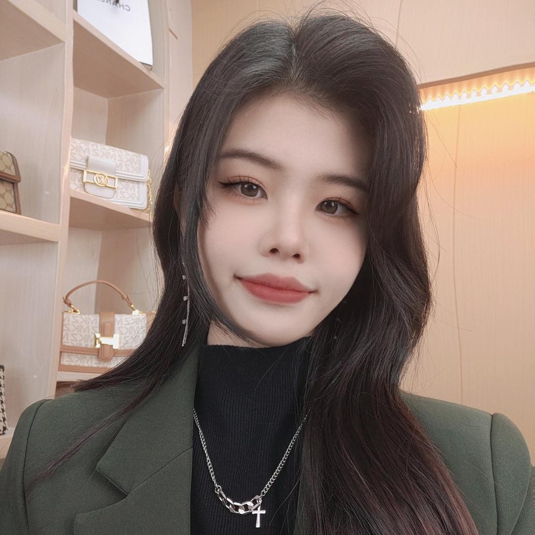 诺缇娜女装旗舰店