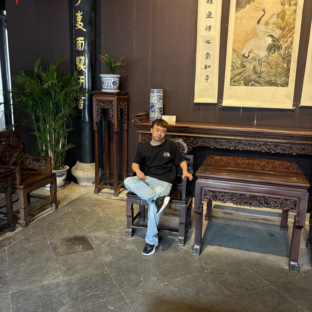 穆少杰