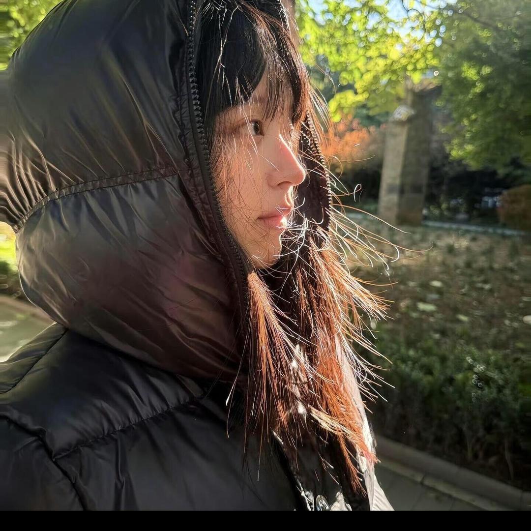 望川千亿-石榴院长bee