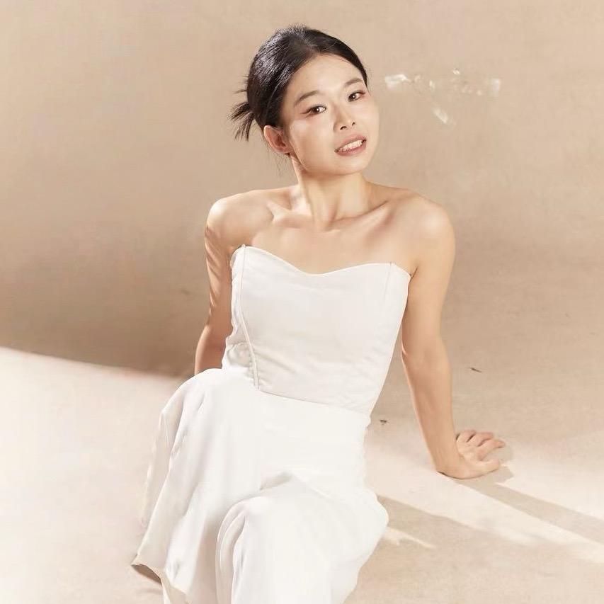 果燃女子运动美学-海苔