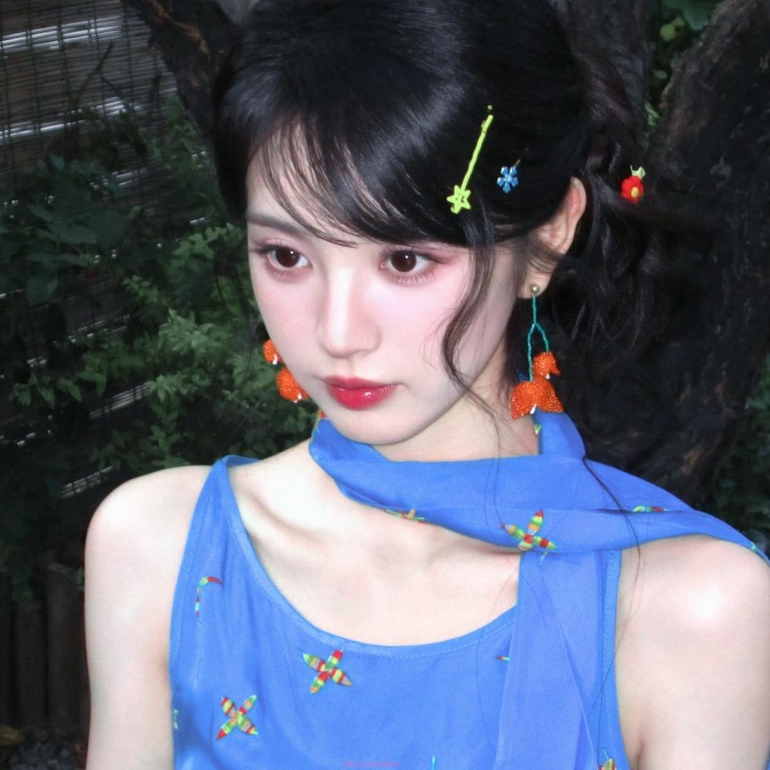 hiaaa ɞ