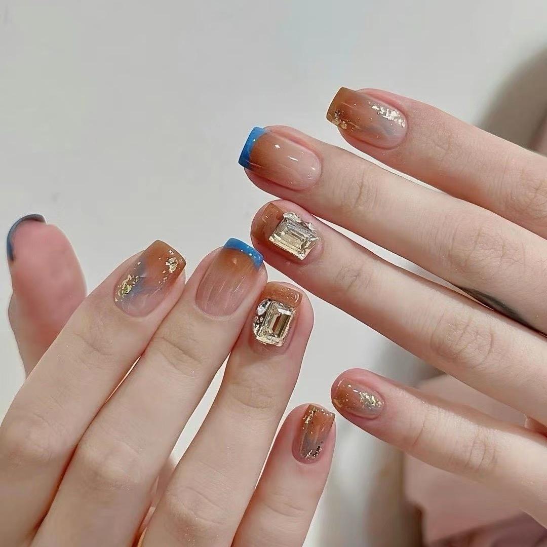 梵莎美业花溪十字街