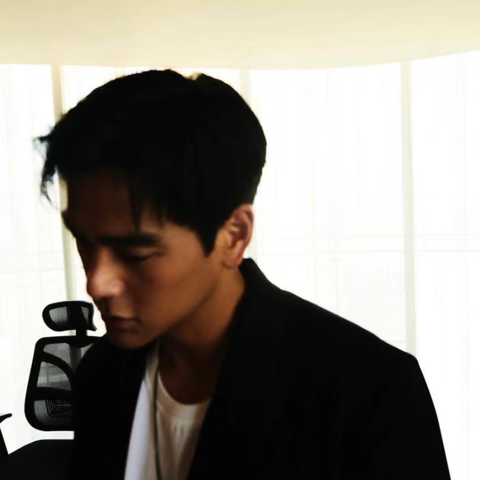 བསྟན་་扎西$