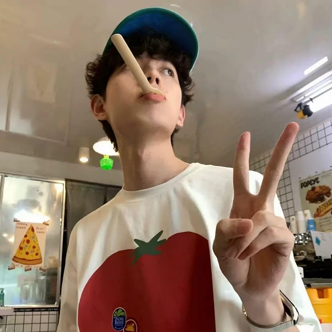 小z.