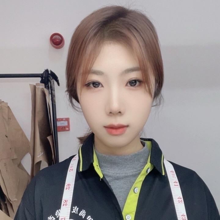 伊尚皮草染改丽人芮师傅