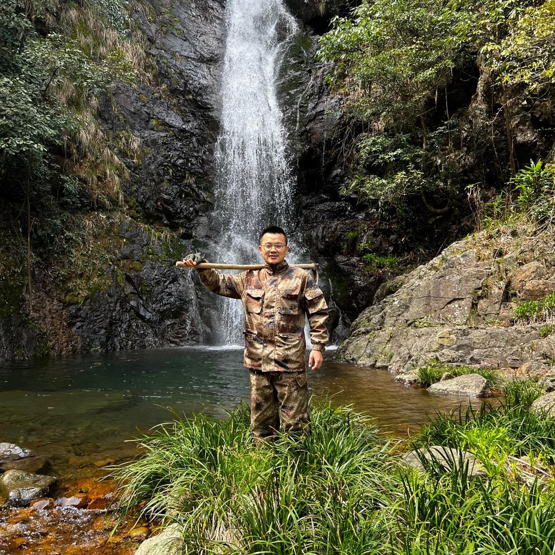 山里人阿辉