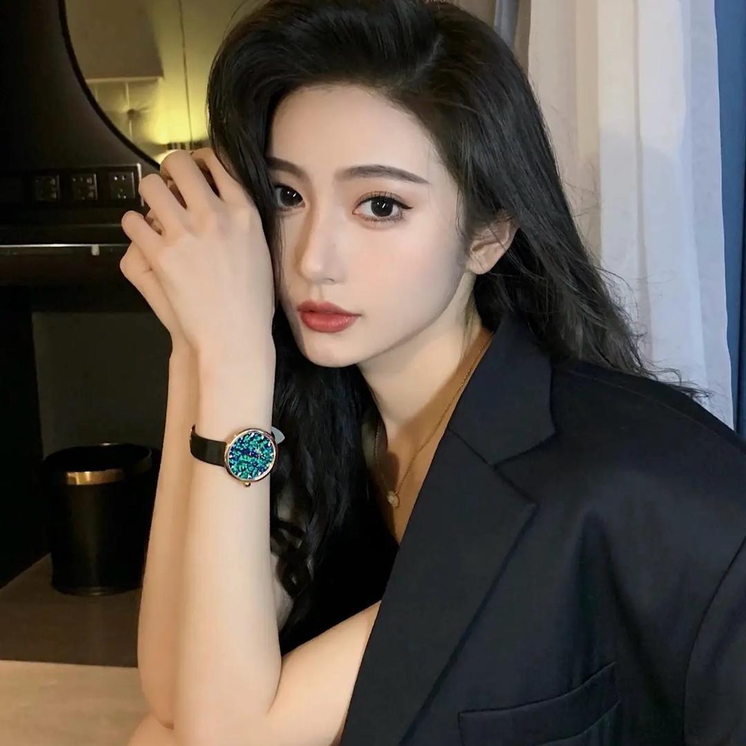 小诺爱玩玩具表