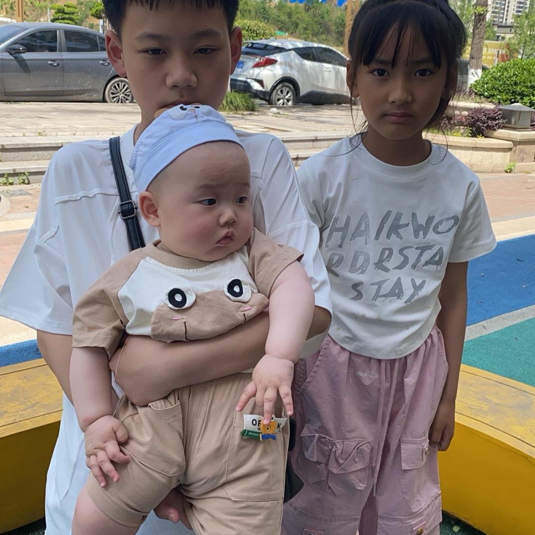 快快乐乐😋