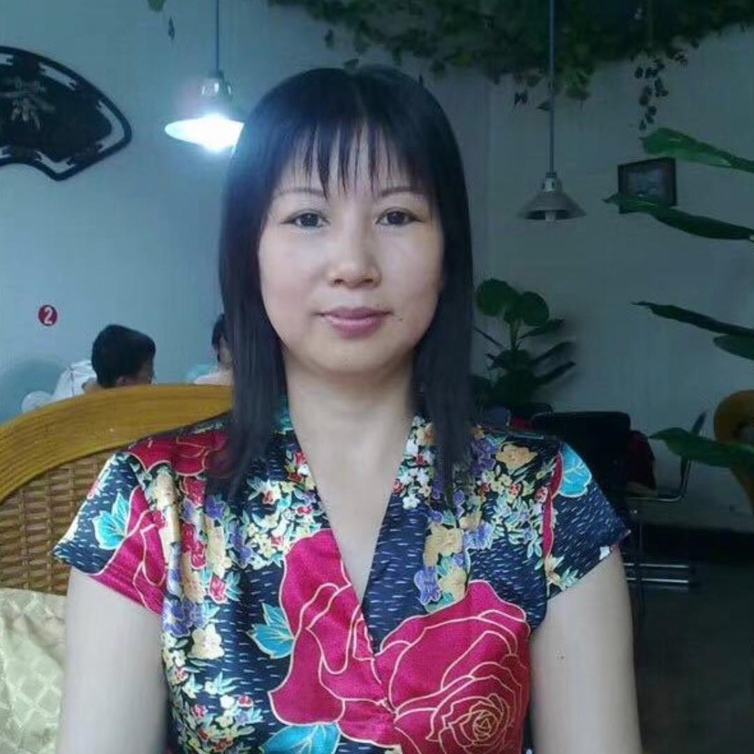 桃花。拒绝私聊。