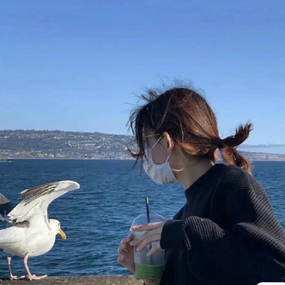 哆吩的爱给了谁