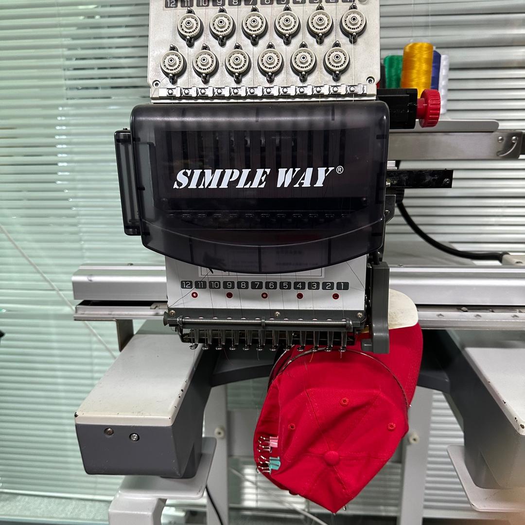 simple way新搏威服饰配件专卖店