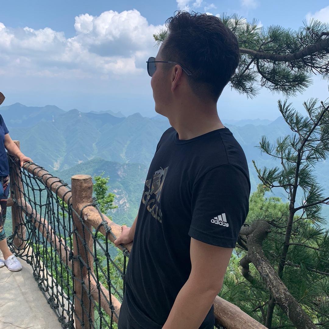 中心泰张涛