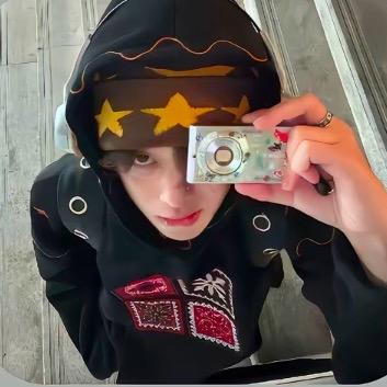 吃不饱的派大星