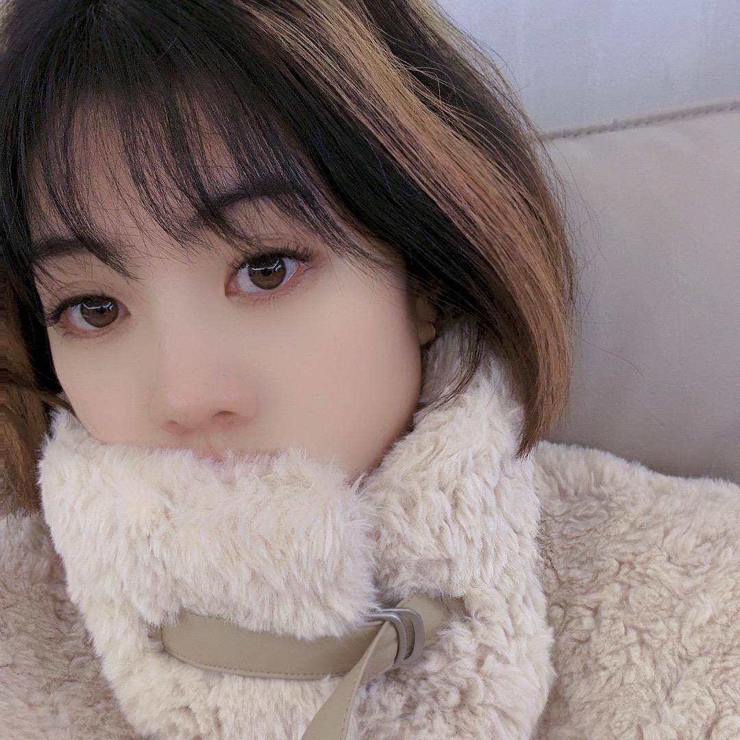黄H