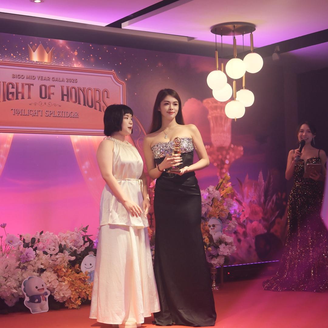 -甜妹-澜槿娱播传媒