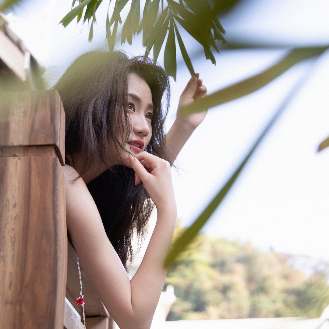 彭彭（美妆）