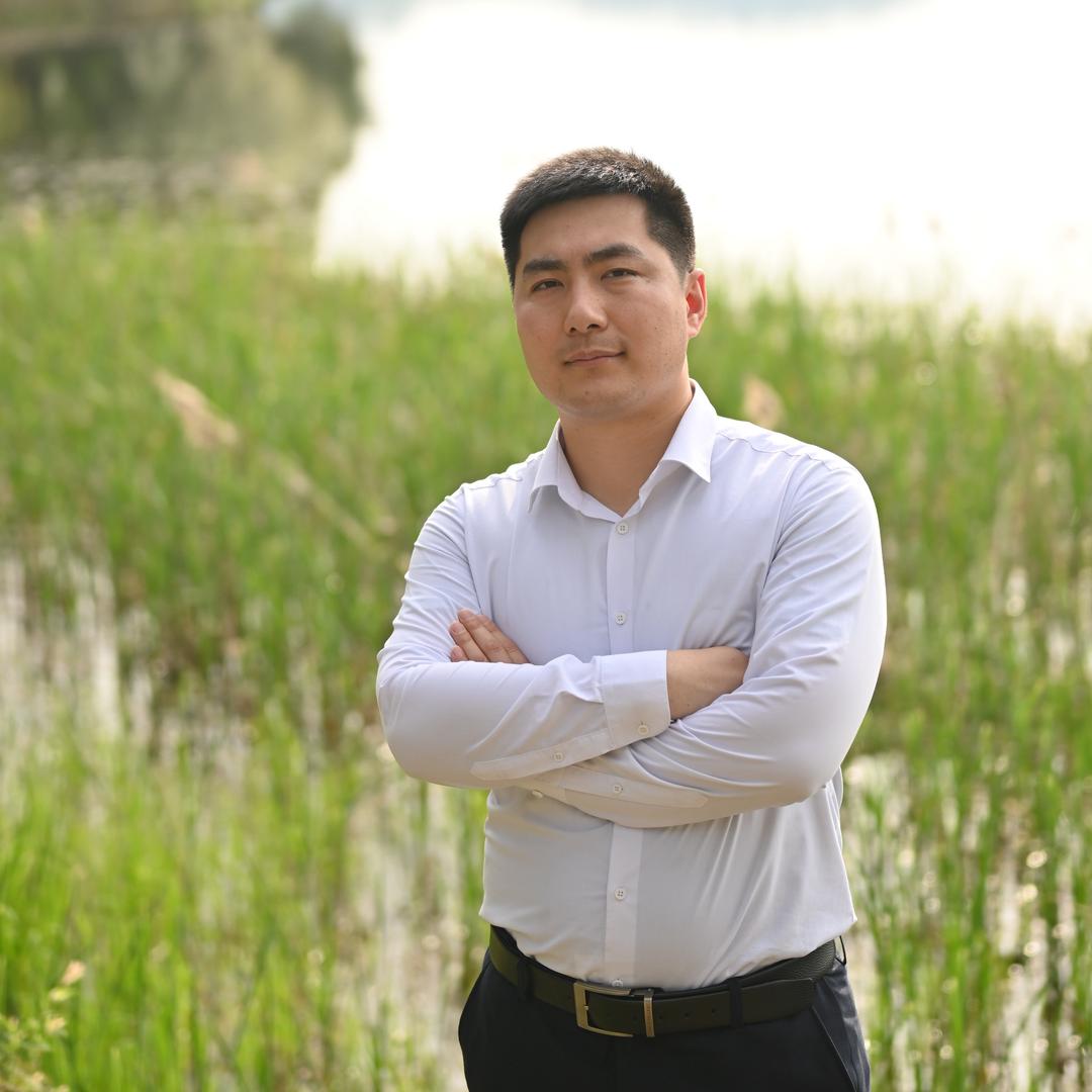 左小墨