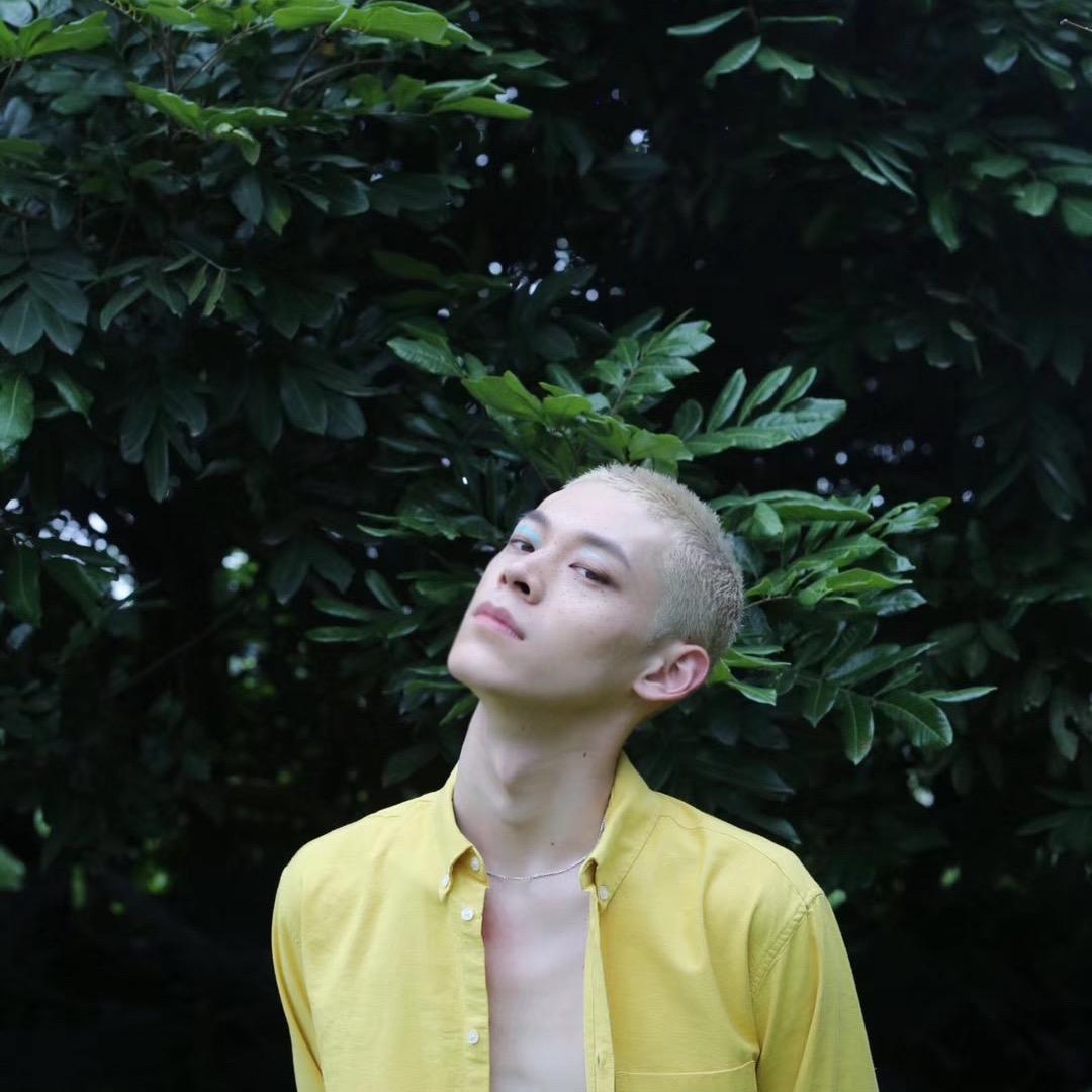 李春风     ོ