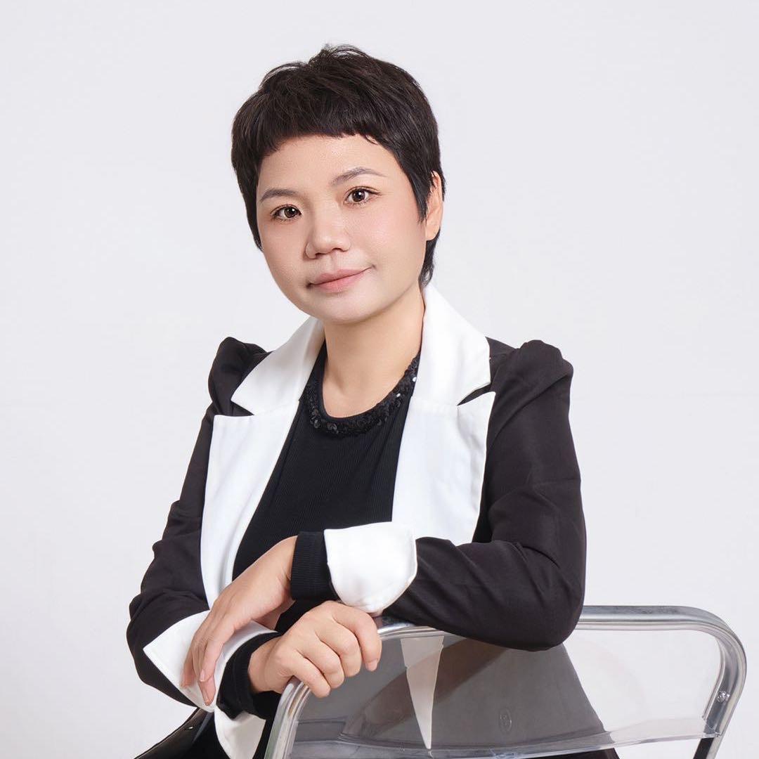 薇薇．阿一（橱窗）