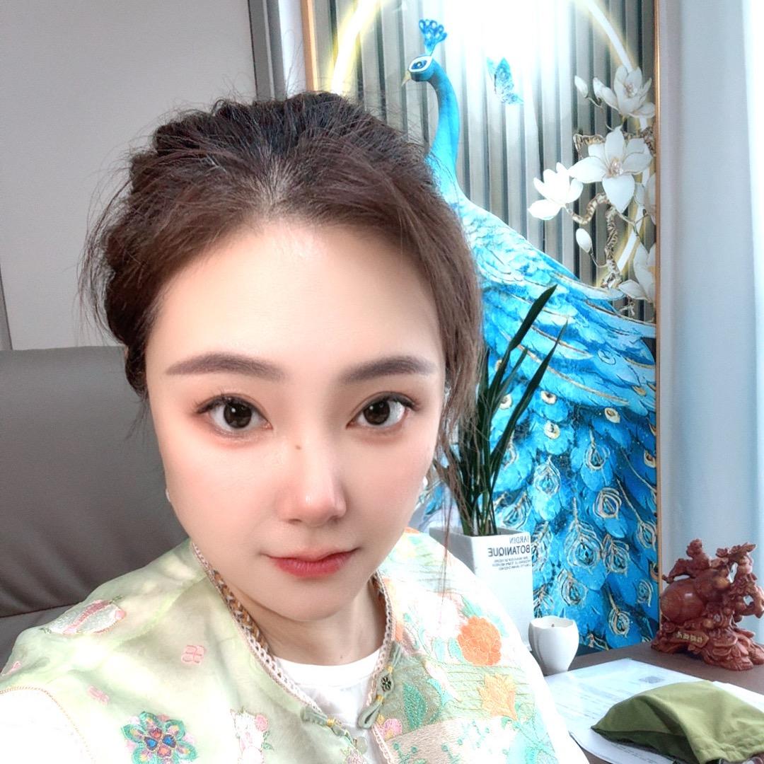 艺沐馨垚垚面膜一姐