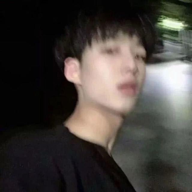 默认.