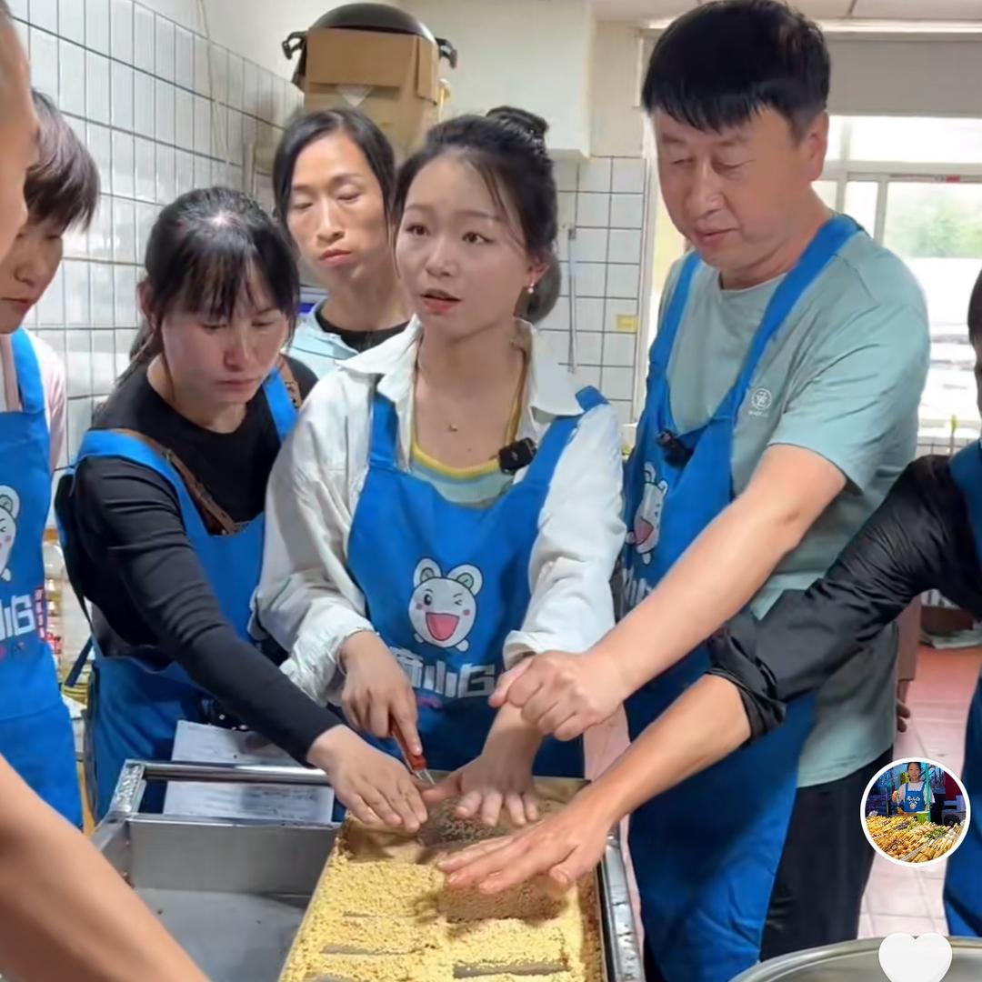 麻小白藤椒串串培训总部