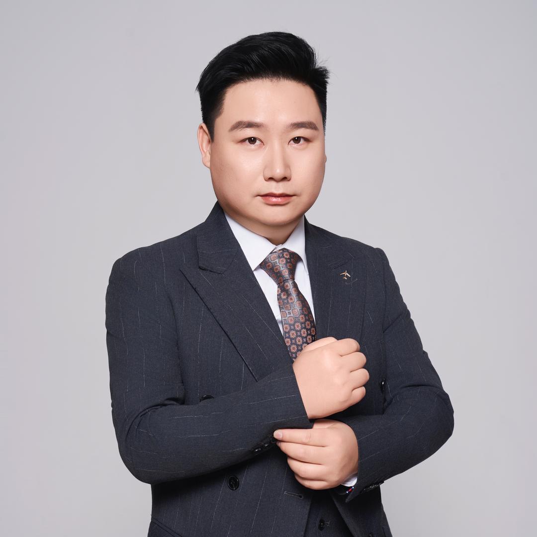 广州河胜美容创始人～老彭