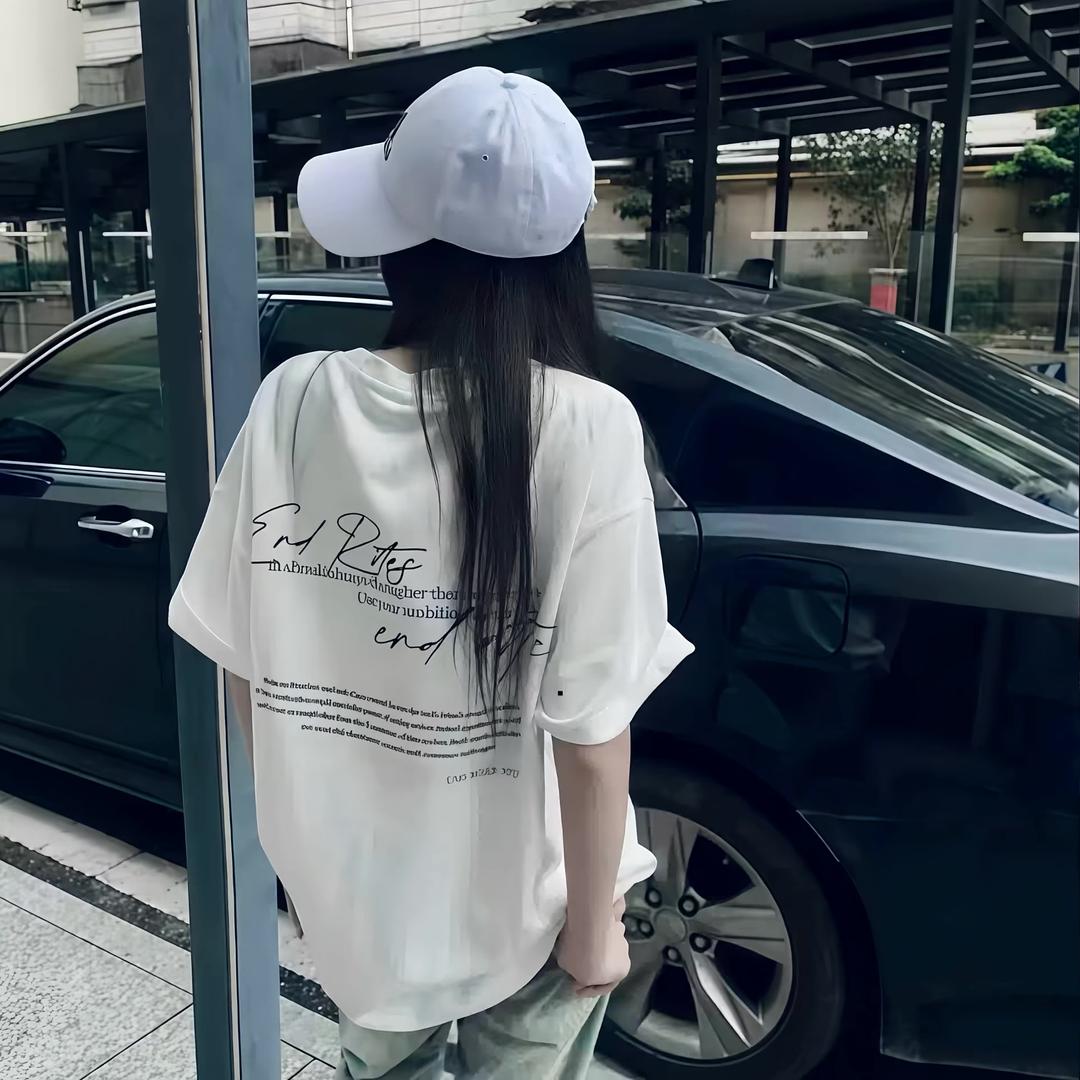 六月初.