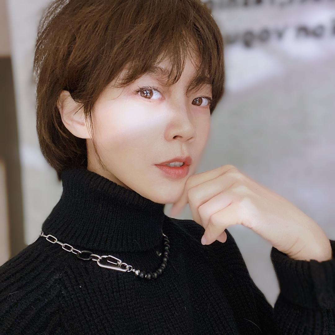 榕榕大牌服饰