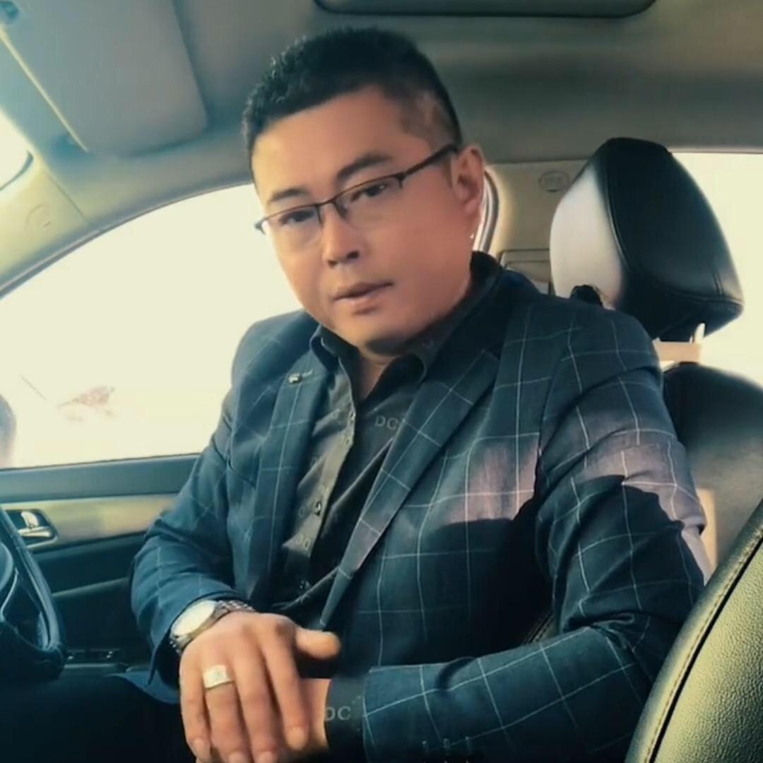 张先生〈河南〉