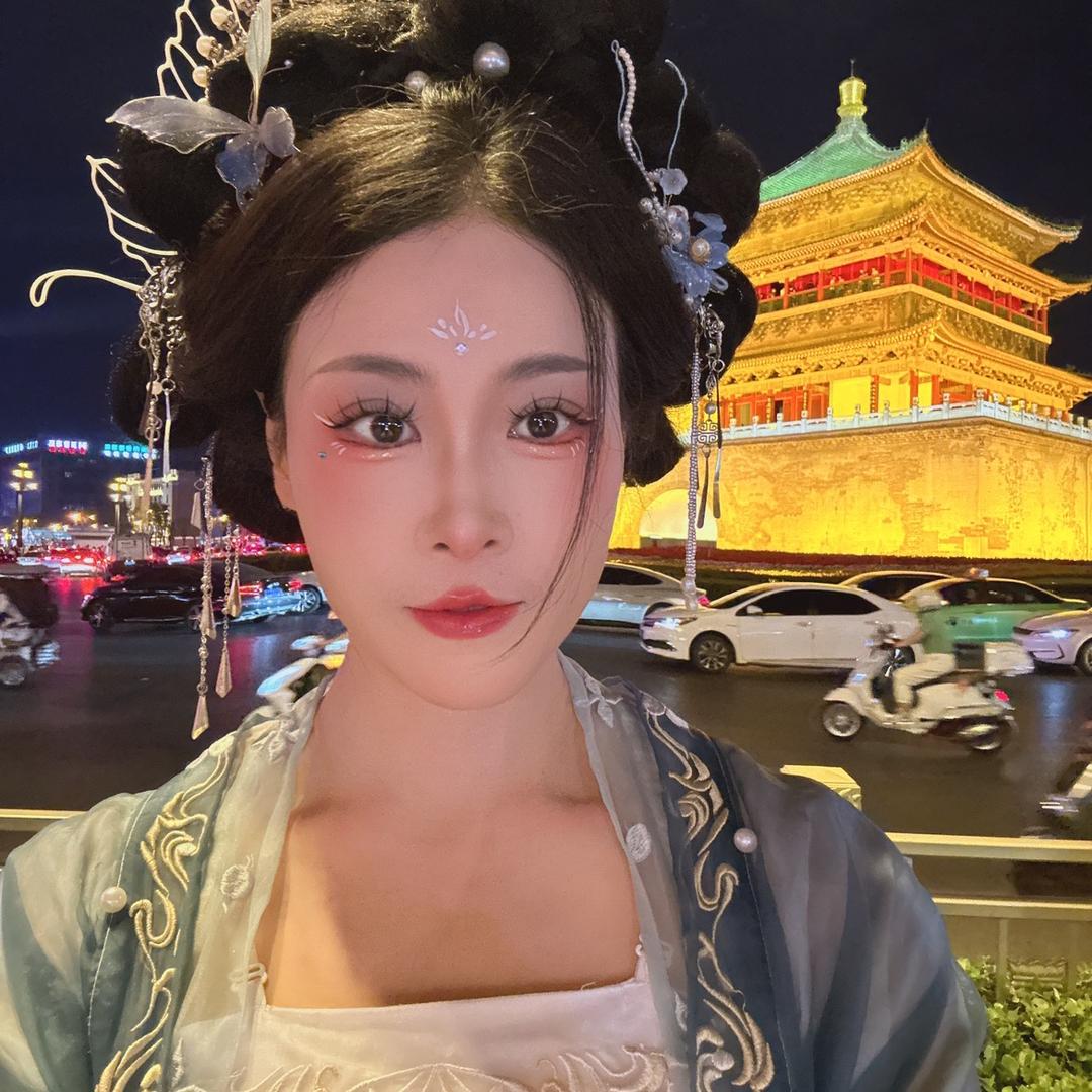 做闪耀的自己