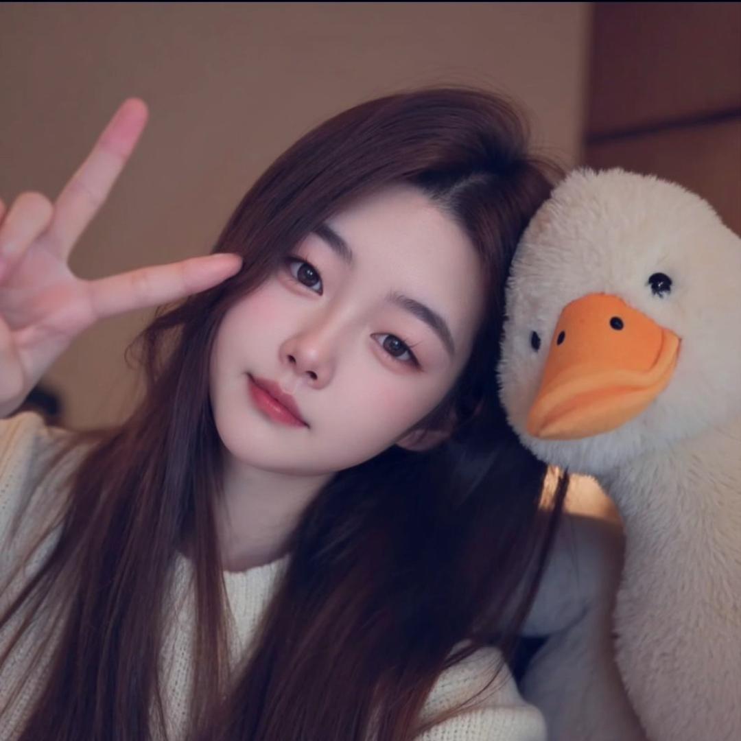 爱吃香菜.