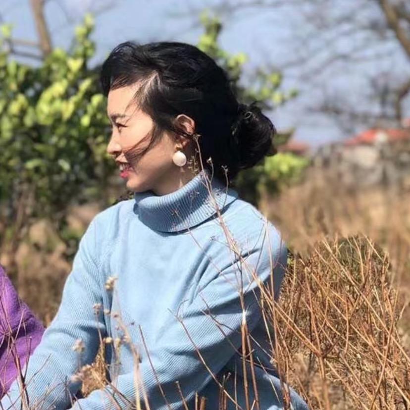 慵懒软装墙布窗帘艳子