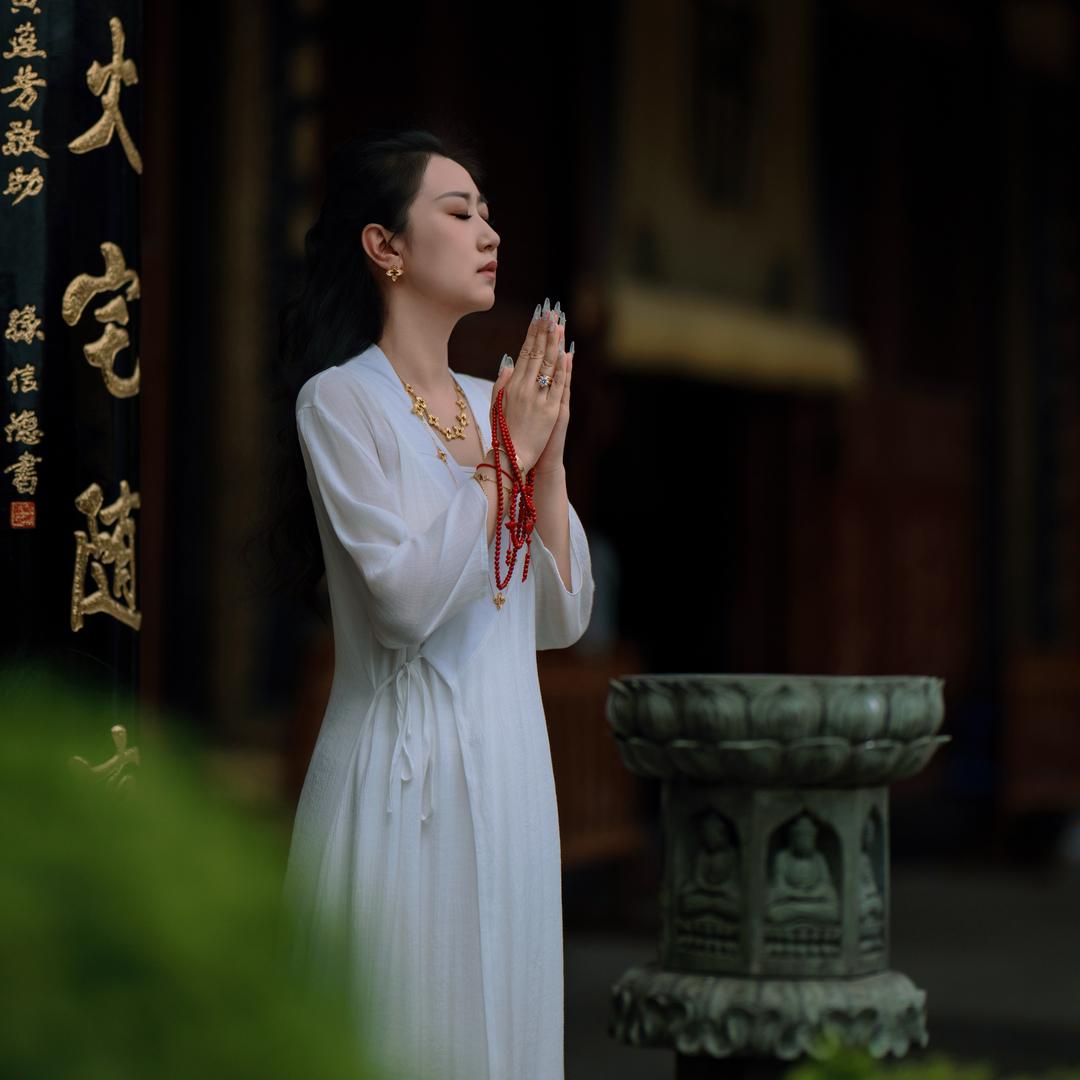 遇小姐