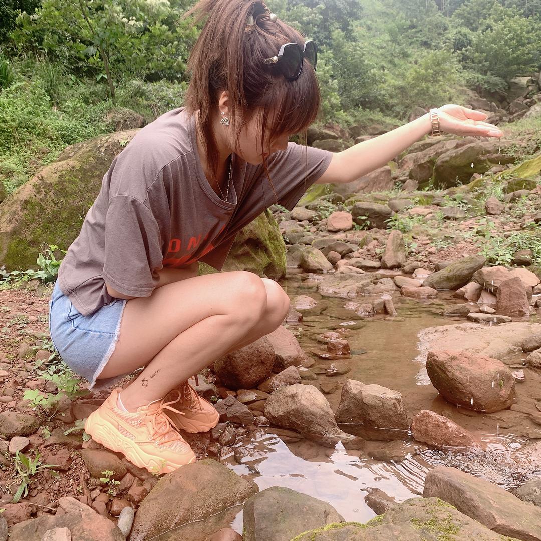 洪雅窗帘小罗尚品布艺