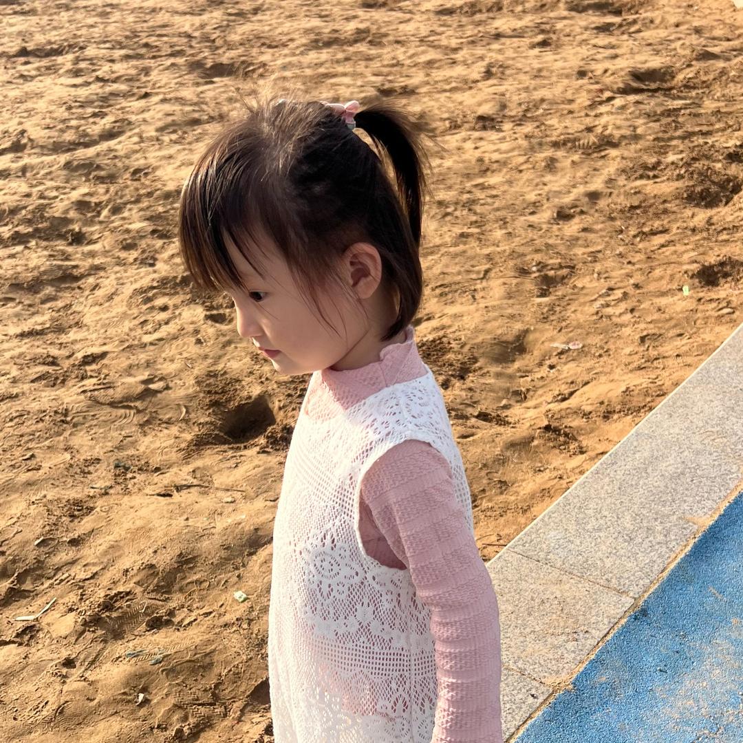 芮芮小时候