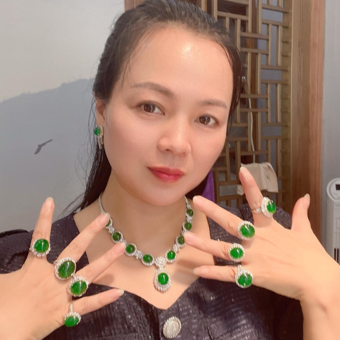 玉和宝翡翠珠宝