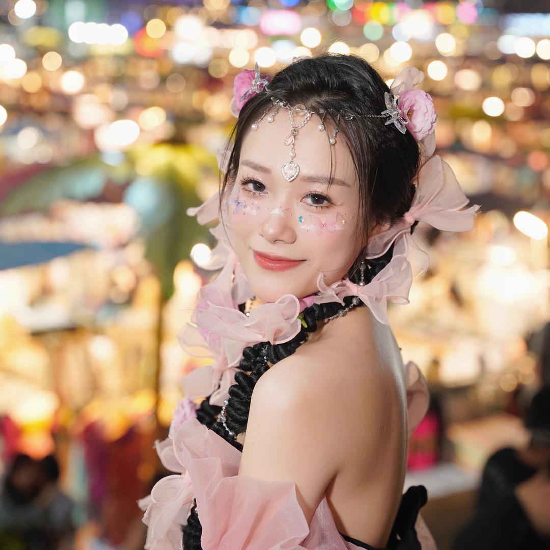 恋爱脑（广东人大理旅居）